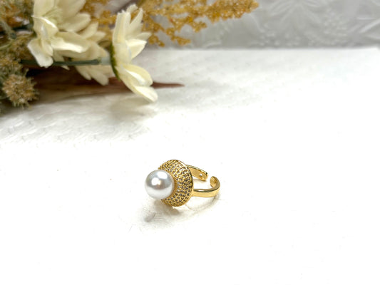 Anillo Perla Solitaria