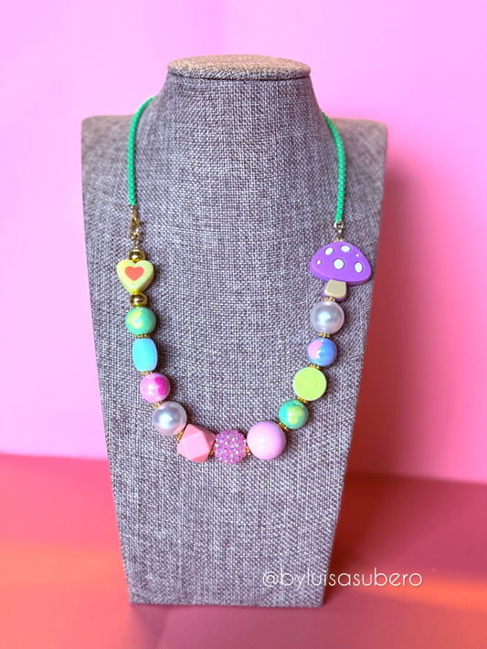 Collar honguito morado